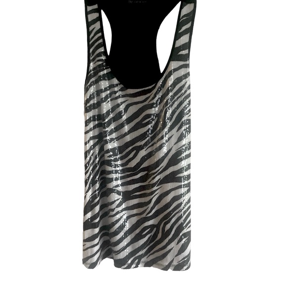 International Concepts (Inc) sequined sleeveless top - Picture 2 of 5